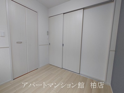 サニーホームⅡの洋室