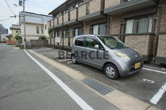 【駐車場】 | ラクア安朱 | 駐車場があります