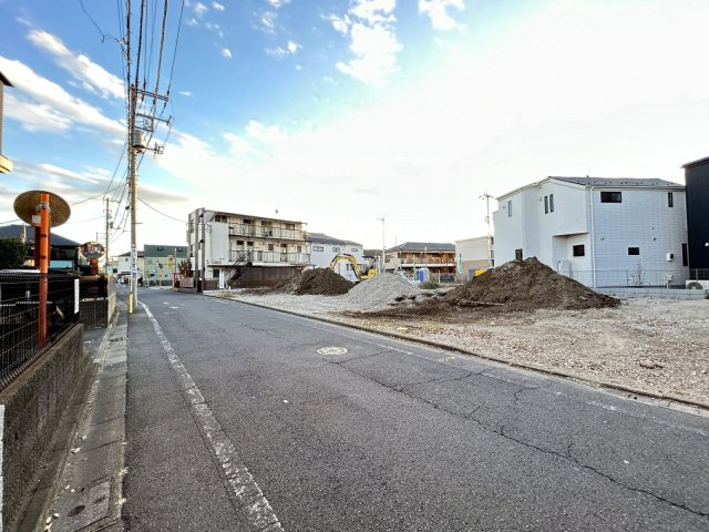練馬区東大泉７丁目　土地　西武池袋線　大泉学園の前面道路含む現地写真