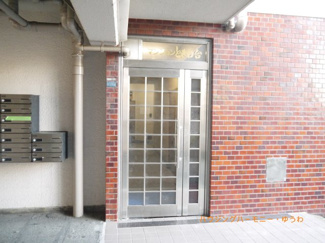 【エントランス】