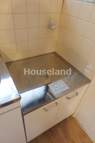 六十谷戸建のキッチン