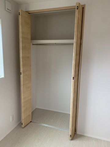 6688浜坂３丁目未入居住宅の収納