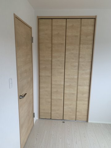 6688浜坂３丁目未入居住宅の収納