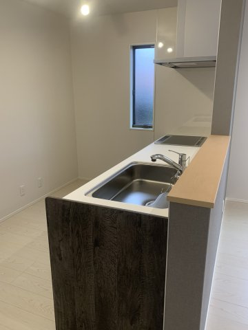6688浜坂３丁目未入居住宅のキッチン