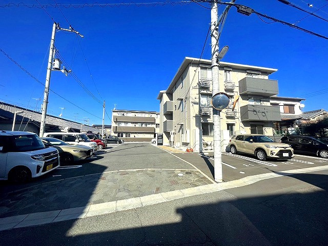 グレイスの駐車場|駐車スペースもあります