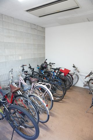 リンデンホーフのその他共用部分|自転車置き場