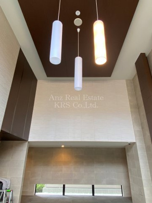 【ロビー】 | エステムコート大阪WESTⅡ | 2層吹抜で天井高が開放感をもたらすロビー♪