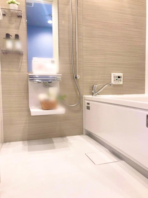 【浴室】 | プレシオ野江 | 清潔感のある浴室です。