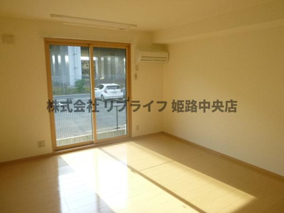 【居間・リビング】 | アクセスＧ | おしゃれなリビングです