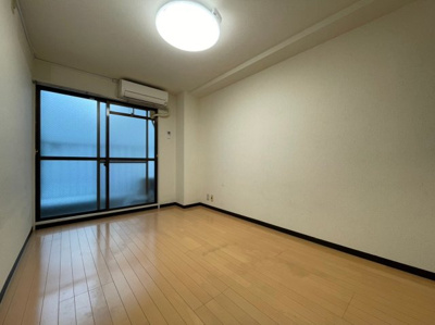 【寝室】 | アルビオン西明石