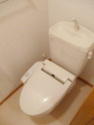 【トイレ】 | ファースト・ブリッサ | トイレです