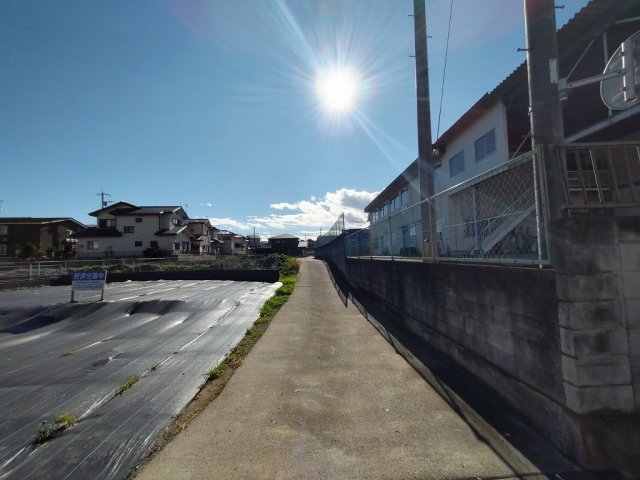 高崎市吉井町吉井売土地 ①号地の前面道路含む現地写真