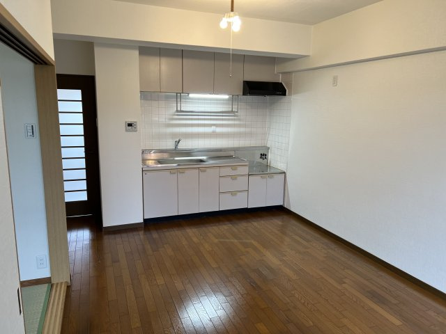 【キッチン】 | アークメゾン井尻 | キッチンです
