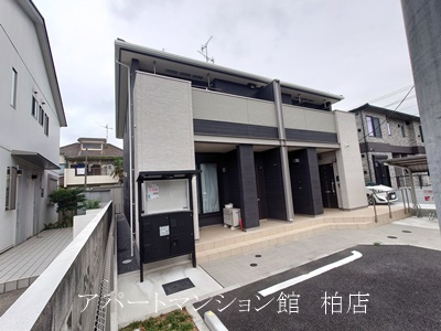 サニーホームⅡの駐車場