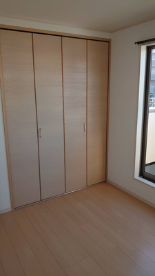 【その他】 | 西河原戸建賃貸 | ２階洋室5.25帖です。全居室クローゼット付きです。