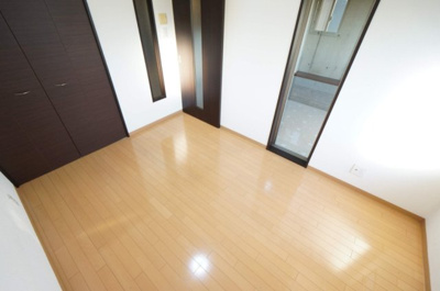 【洋室】 | ラ・リジェール