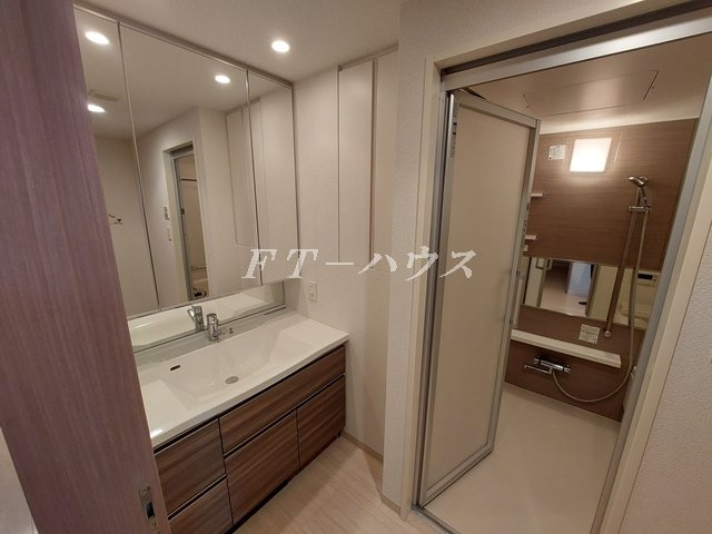 レアシス津田沼前原の丘の洗面所