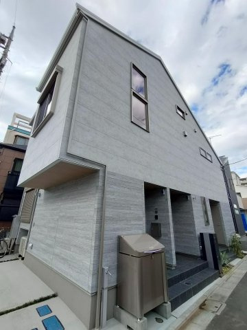 府中市白糸台１丁目のアパート