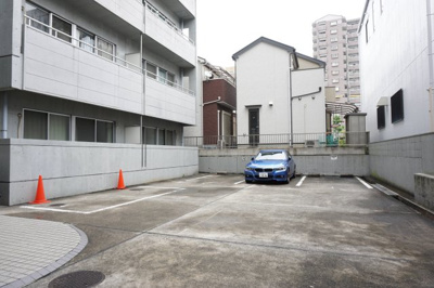 【駐車場】 | H・I ビル | ★駐車場