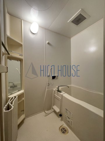 ブルームーンの浴室