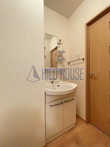 ブルームーンの洗面所