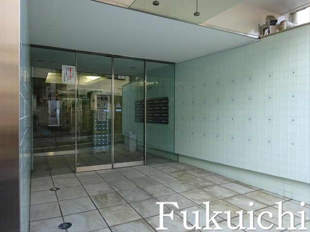 FLEG目黒平町のエントランス