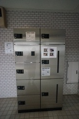 【その他共用部分】 | 宅配BOX付で不在時でも荷物を受け取れます。