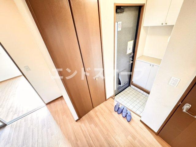 パストラルAの玄関|高崎、前橋エリアのお部屋探しはエンドスケープまで！お客様の理想お聞かせ下さい♪