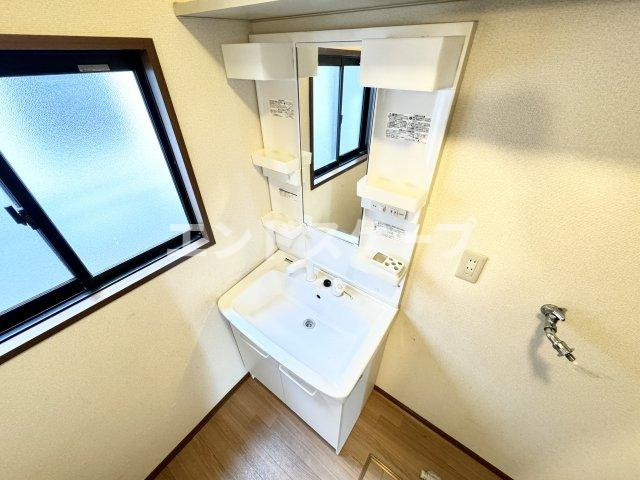 パストラルAの洗面所|高崎、前橋エリアのお部屋探しはエンドスケープまで！お客様の理想お聞かせ下さい♪