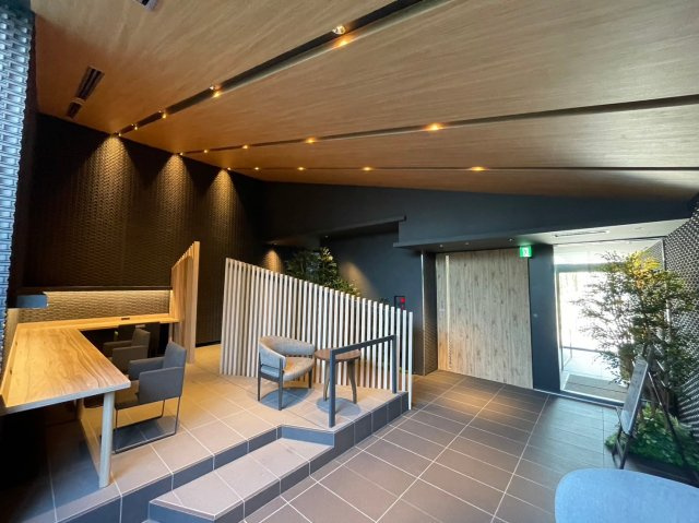 サステナブランシェ本行徳のロビー