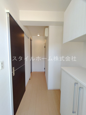 【玄関】 | ソシエ B棟 | イメージ写真です。
