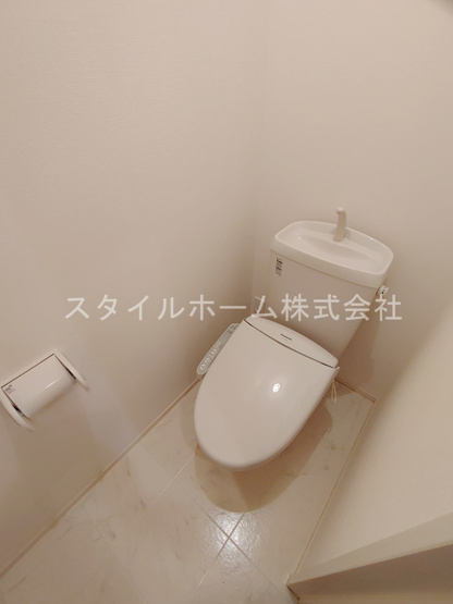 【トイレ】 | ソシエ B棟 | イメージ写真です。