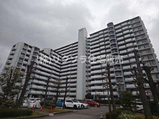 メイプルパーク・スクエア東弐番街の外観|新しい生活にいかがでしょうか？外観はお住まいの顔になります。こだわりたいポイントですね。水回りリフォームやリノベーションも承ってます。
■現地見学・資金計画相談・住宅ローン相談もお問合せ受付中■