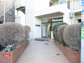 【エントランス】