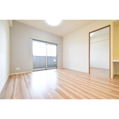 【洋室】 | アソシア諏訪野テラス