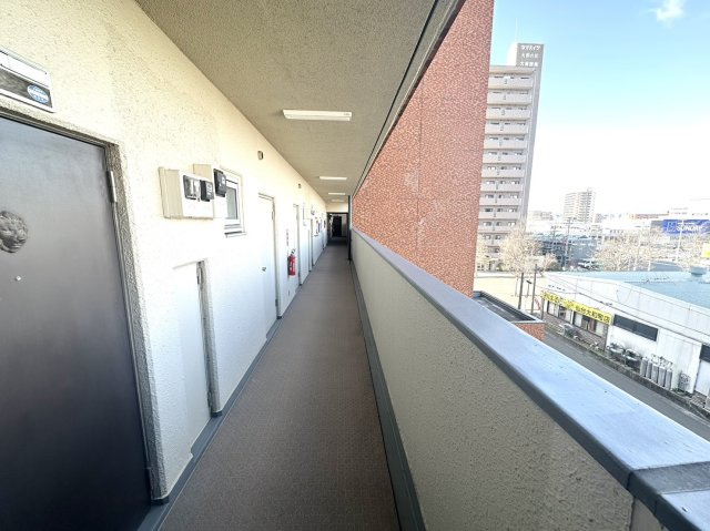 ライオンズマンション大和のその他共用部分|住戸階廊下