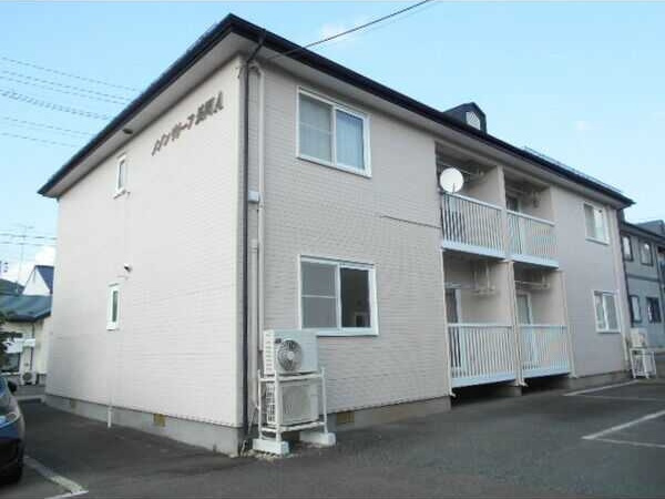 メゾンリリーフ長岡 A棟の外観