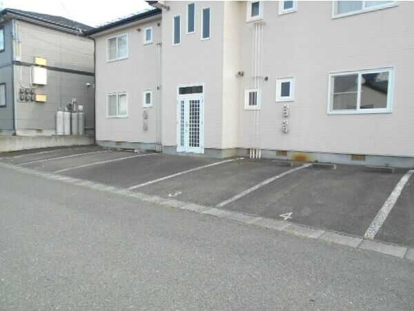 メゾンリリーフ長岡 A棟