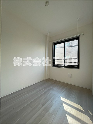【洋室】 | ウェルスクエア高井戸東 | 洋室3.3帖