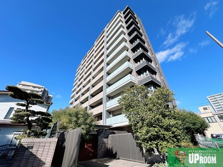 ライオンズ小牧グランライズの外観