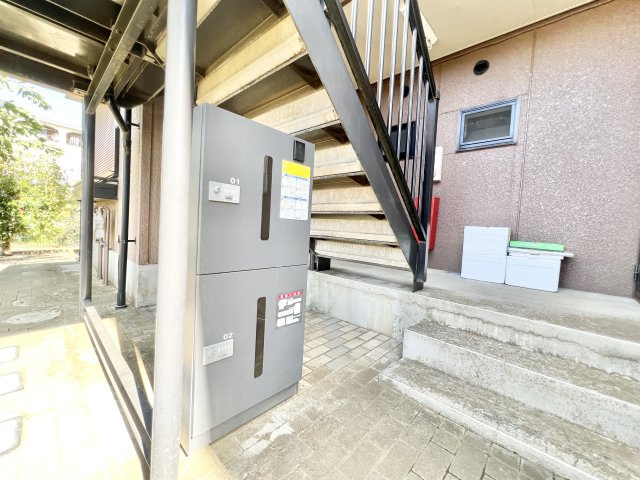 サンウエストのエントランス