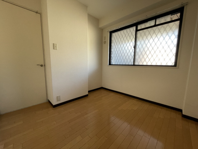 エリム摩耶のその他