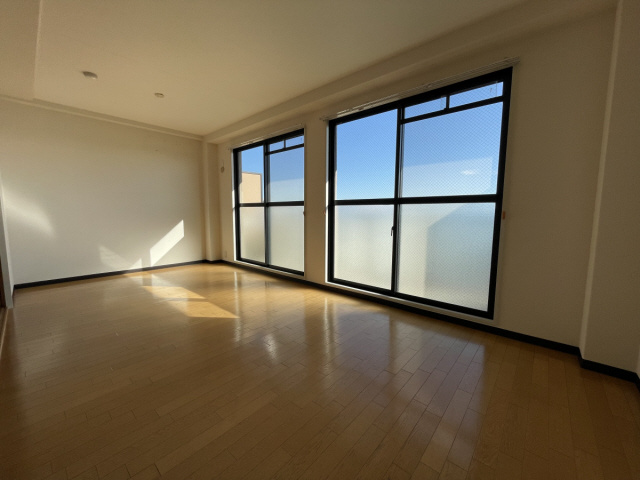 エリム摩耶のその他