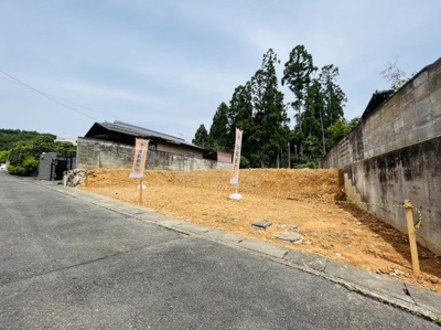 【前面道路含む現地写真】 | 鳴滝宇多野谷　新築戸建 | 閑静な住宅地で穏やかな生活がスタートできます♪