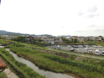 【展望】 | 三宅町1丁目　中古戸建 | 周辺施設も多く徒歩10分圏内にスーパーや薬局等あります♪