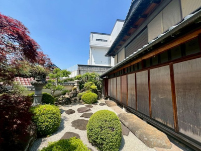 【庭】 | 枚方市禁野本町２丁目　戸建