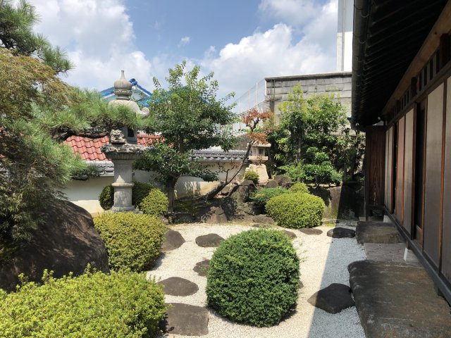 【庭】 | 枚方市禁野本町２丁目　戸建