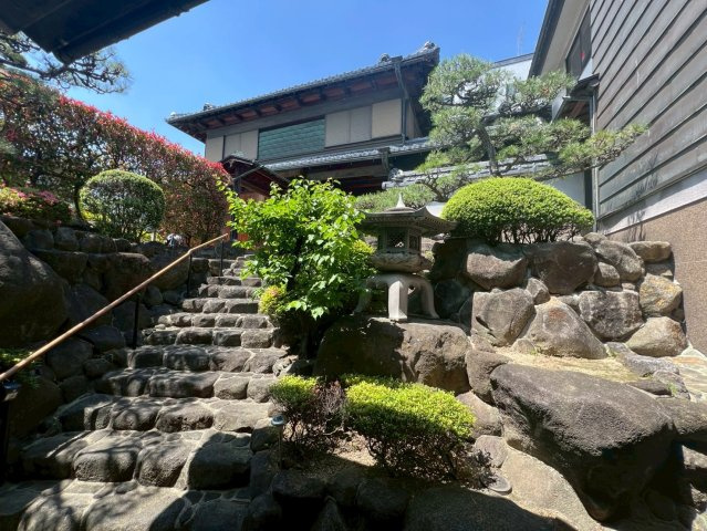 【庭】 | 枚方市禁野本町２丁目　戸建