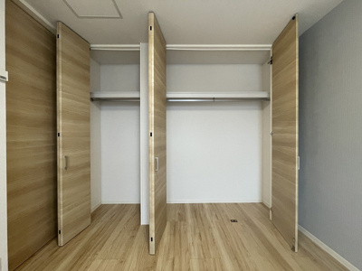 【収納】 | トリコロールK【SHM】 | 5.8帖洋室クローゼット！