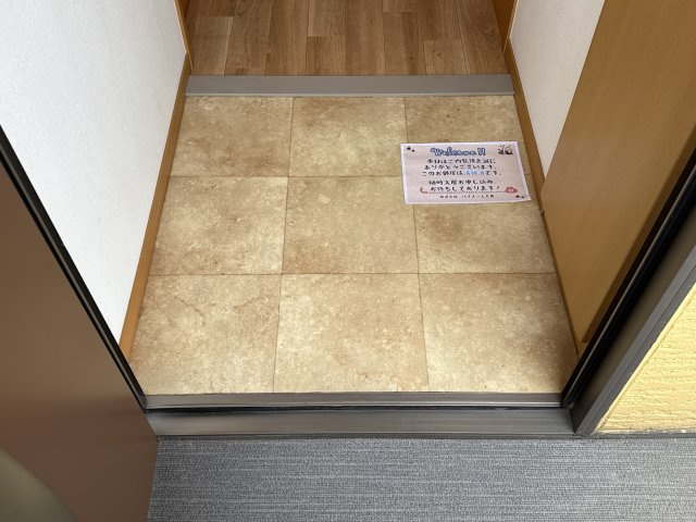 クルールアヴニールの玄関